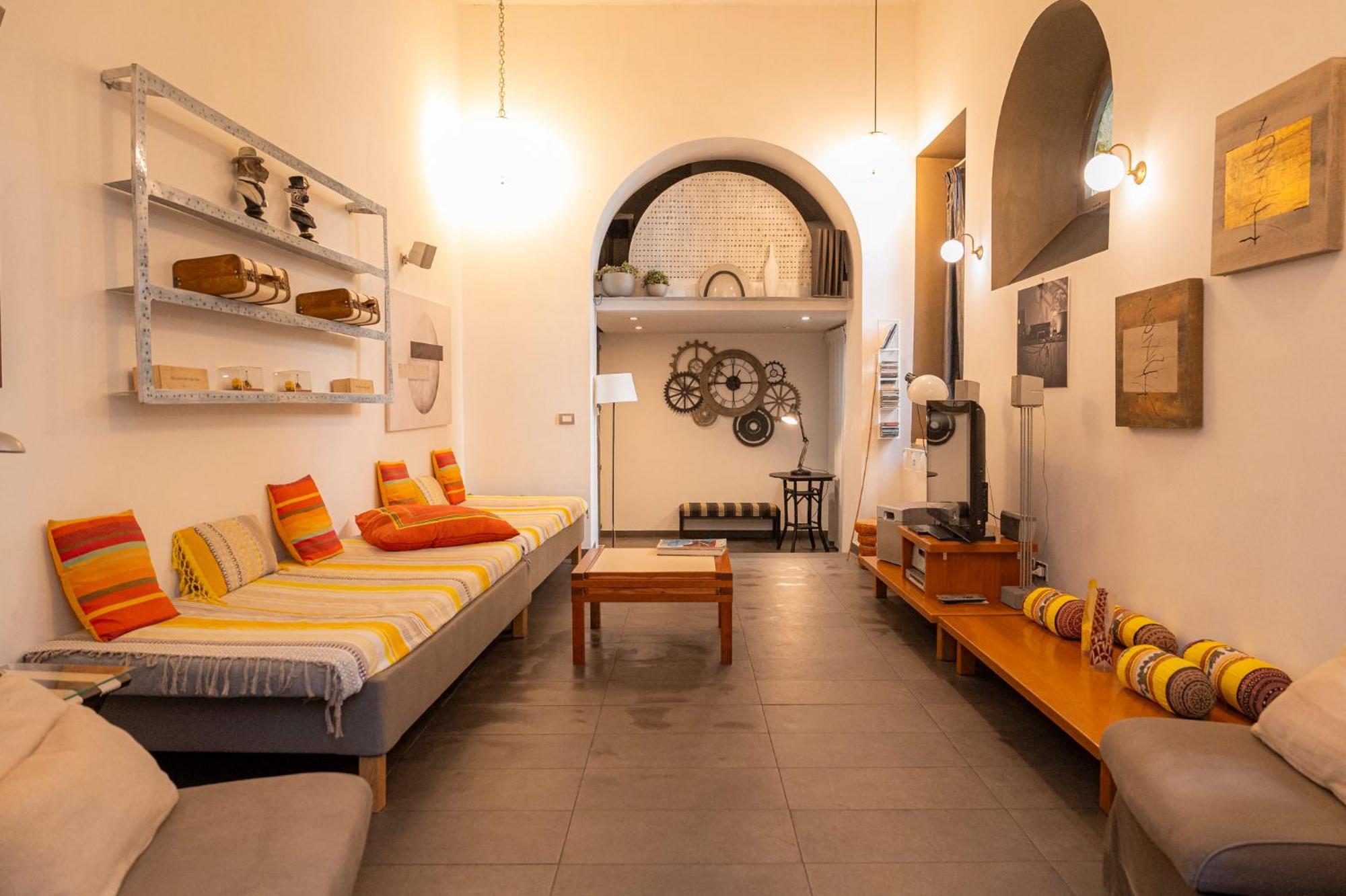 Homehouse Serpenti - Colosseum - Rione Monti Рим Экстерьер фото
